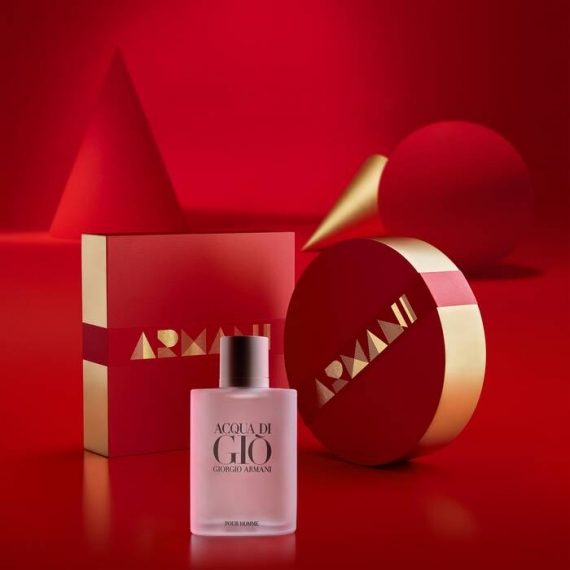 Armani sales gio red