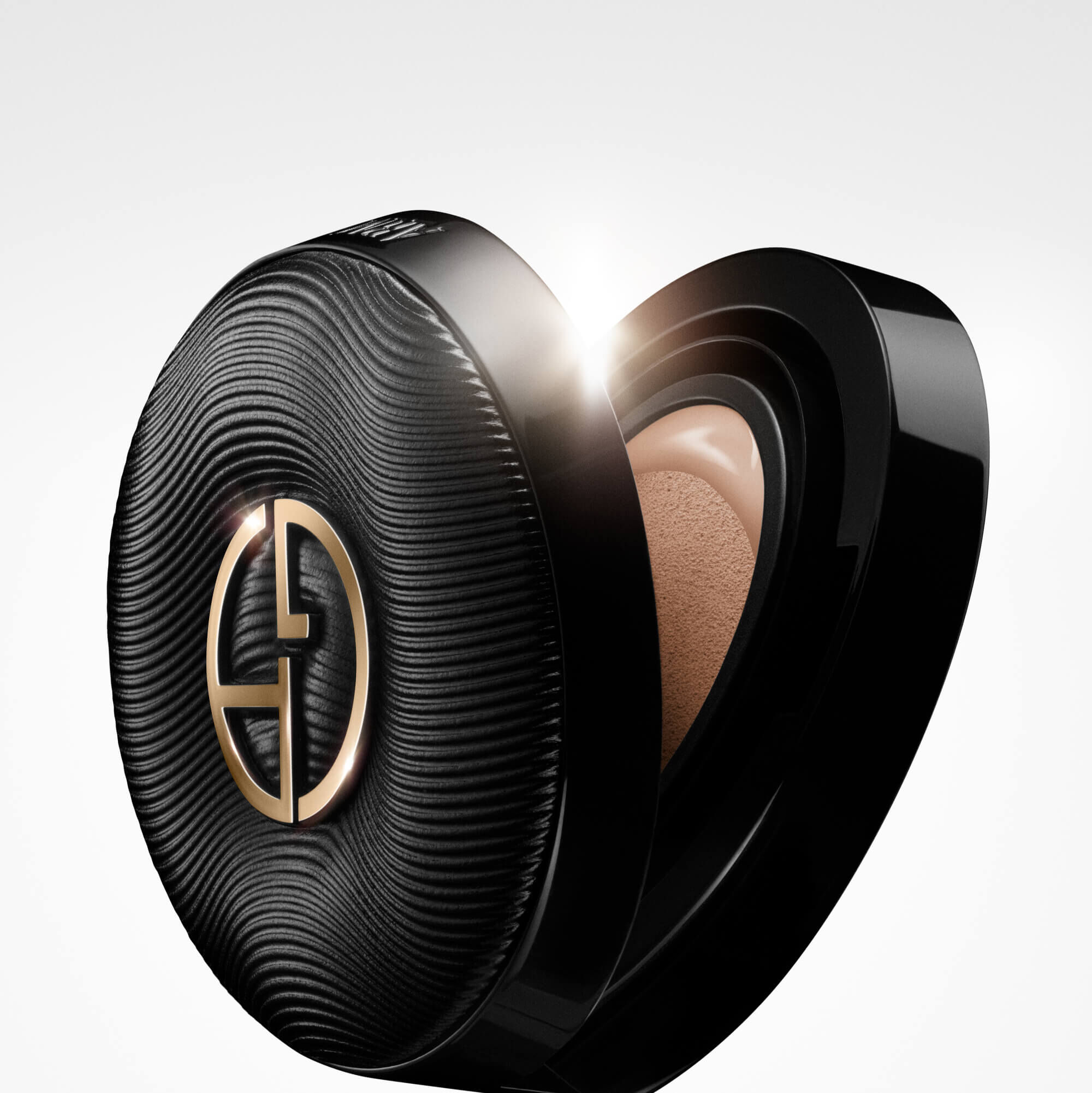 LUMINOUS SILK PRIMA GLOW CUSHION  Thumbnail