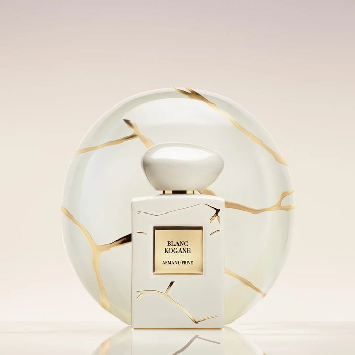 ARMANI/PRIVÉ BLANC KOGANE